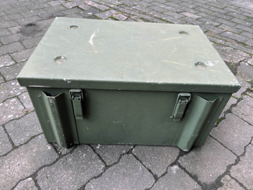 NVA aluminum box 70 liters 1975 with intermediate compartment