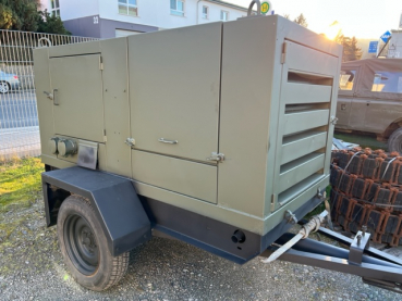 Generator 12.5 KVA on single-axle chassis of the French Army