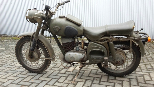 Bundeswehr Maico 250B Motorrad Verkauft