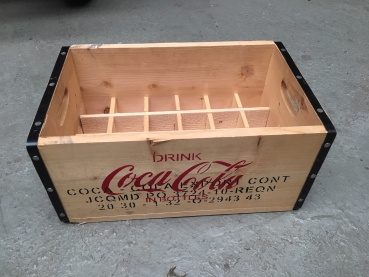 Preview: Cola Rations Kiste der US Army WK2 Deko