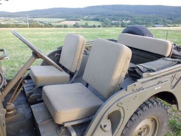 Willys M38A1 Jeep Army C6