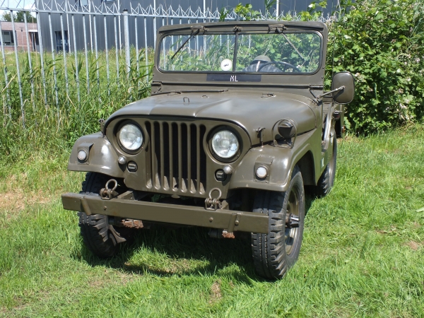 M38A1 Jeep willys CH121 VERKAUFT