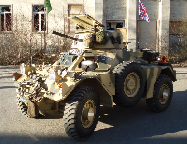 Ferret MK2/3 in Desert mit 07 Zulassung Verkauft